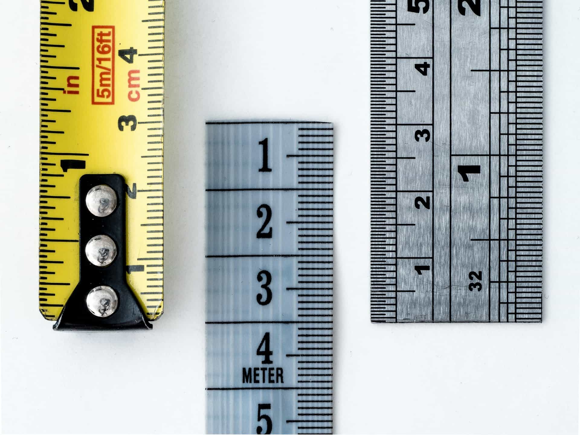 Loop Marketing Metrics: What to Measure section image - image of different rulers and measuring tape - credit william-warby-unsplash