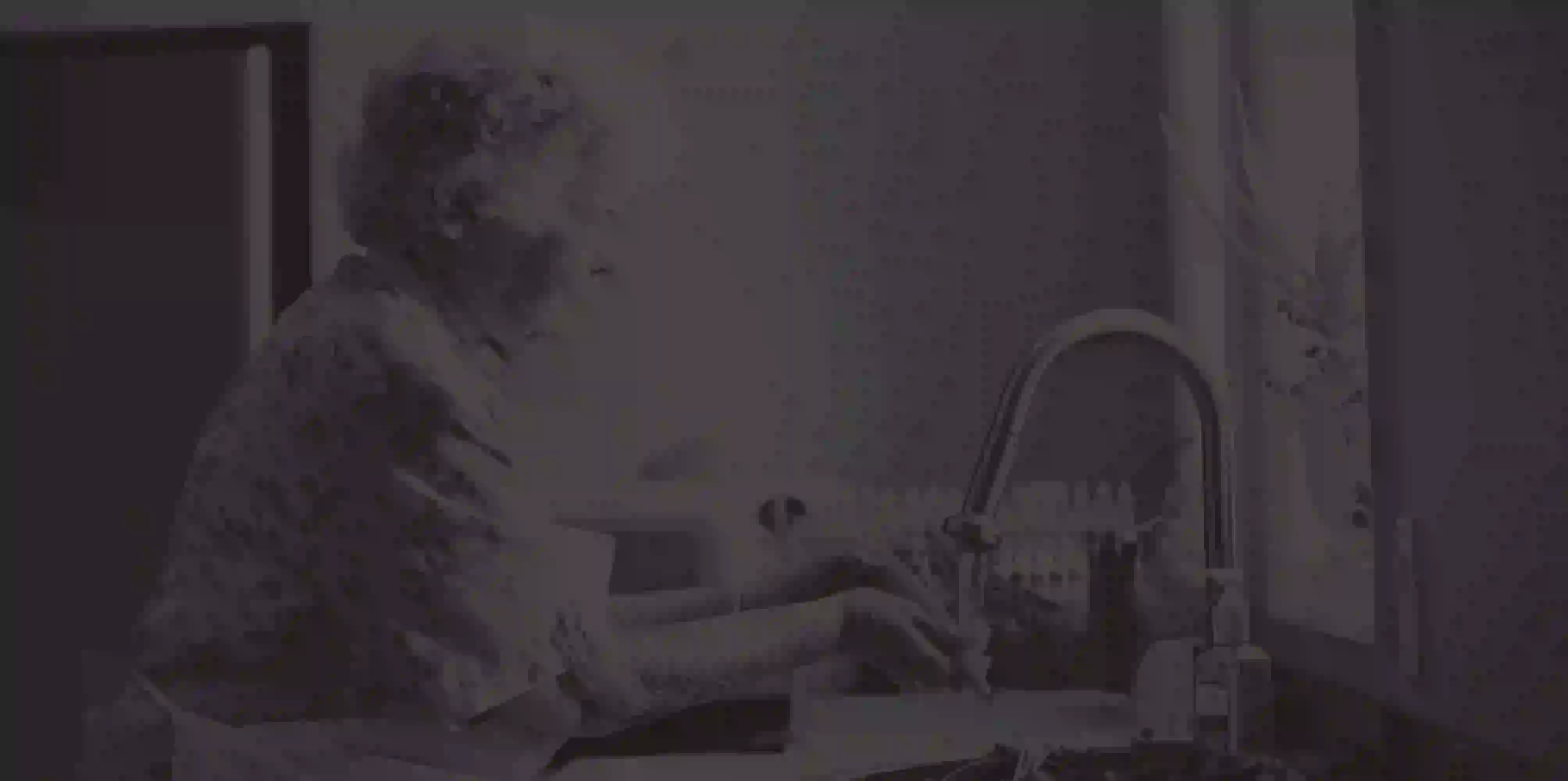 SeniorLivingpageheader-ezgif.com-optiwebp